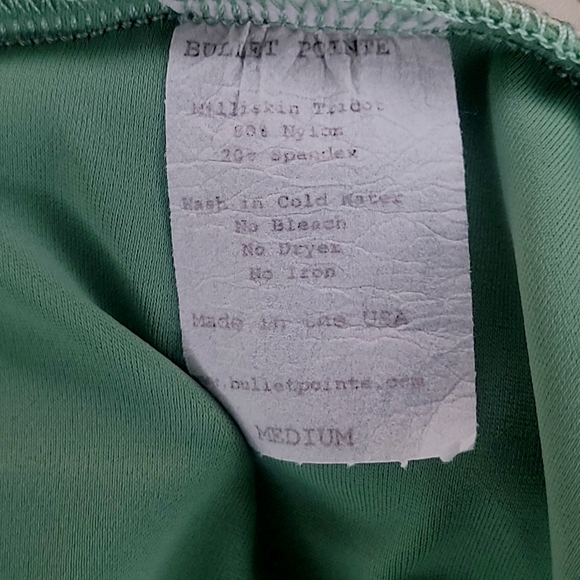 Bullet Pointe Leotard - Picture 4 of 4